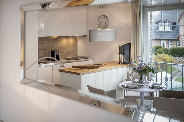 Appartement-Vermietung Bals -  - Kolberger Straße 22 | Wohnung 8 | Sylt | Westerland,  | Maisonette für 2 Personen, 1 Wohn-/Schlafzimmer, 1 Badezimmer, ca. 44 m2