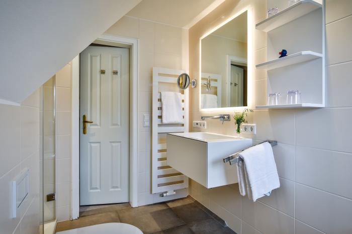 Hausteil unter Reet - Sylt, Hedigenwai 8 | Hausteil 1 Hausteil unter Reet - Sylt, Hedigenwai 8 | Hausteil 1