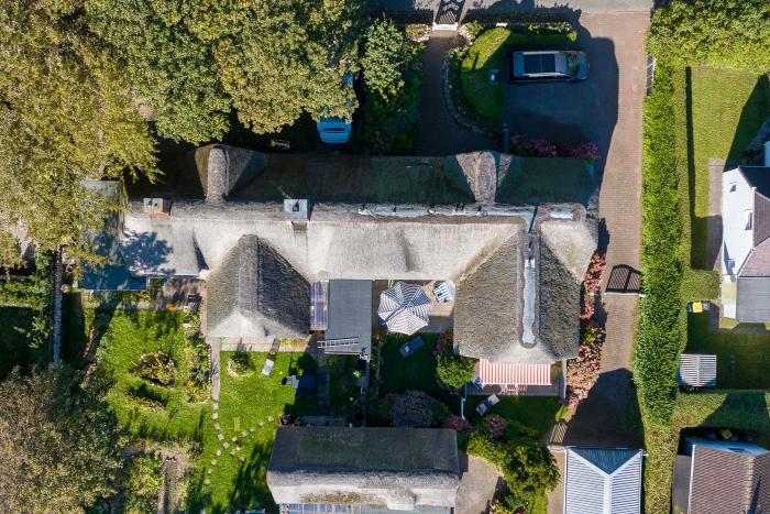 Hausteil unter Reet - Sylt, Hedigenwai 8 | Hausteil 1 Hausteil unter Reet - Sylt, Hedigenwai 8 | Hausteil 1