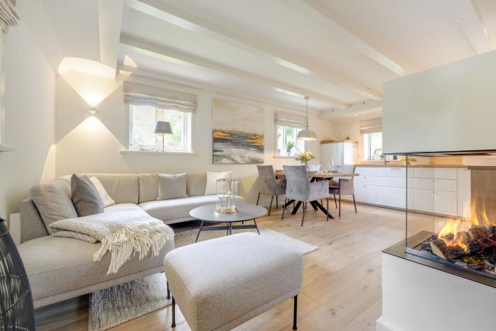 Freistehendes Reetdachhaus - Sylt, Mühlenweg 4 Freistehendes Reetdachhaus - Sylt, Mühlenweg 4