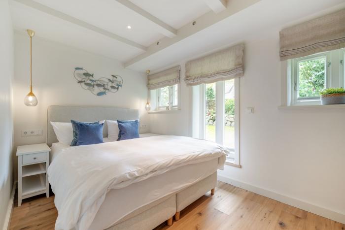 Freistehendes Reetdachhaus - Sylt, Mühlenweg 4 Freistehendes Reetdachhaus - Sylt, Mühlenweg 4