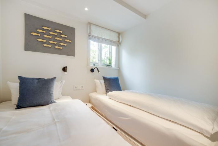 Freistehendes Reetdachhaus - Sylt, Mühlenweg 4 Freistehendes Reetdachhaus - Sylt, Mühlenweg 4