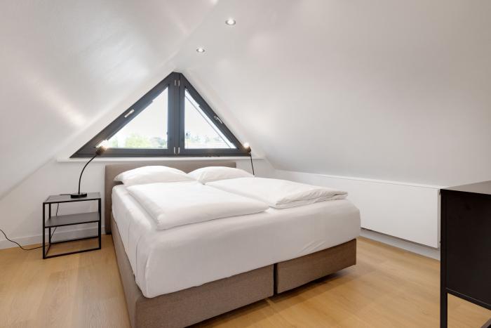 Appartement-Vermietung Bals -  - Horstweg 36 | Sylt | Westerland, Doppelhaushälfte für 6 Personen mit 3 Schlafzimmer, 2 Badezimmer, Gäste WC, ca. 143 m2