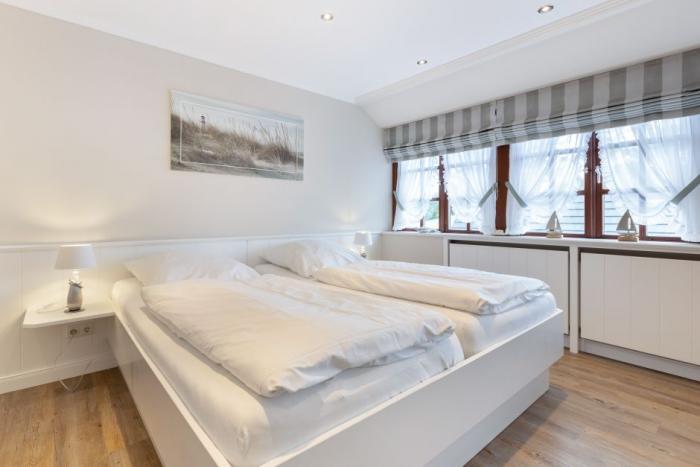 Hausteil unter Reet - Sylt, Deckerstraße 45 Hausteil unter Reet - Sylt, Deckerstraße 45