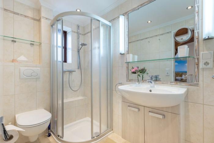 Hausteil unter Reet - Sylt, Deckerstraße 45 Hausteil unter Reet - Sylt, Deckerstraße 45