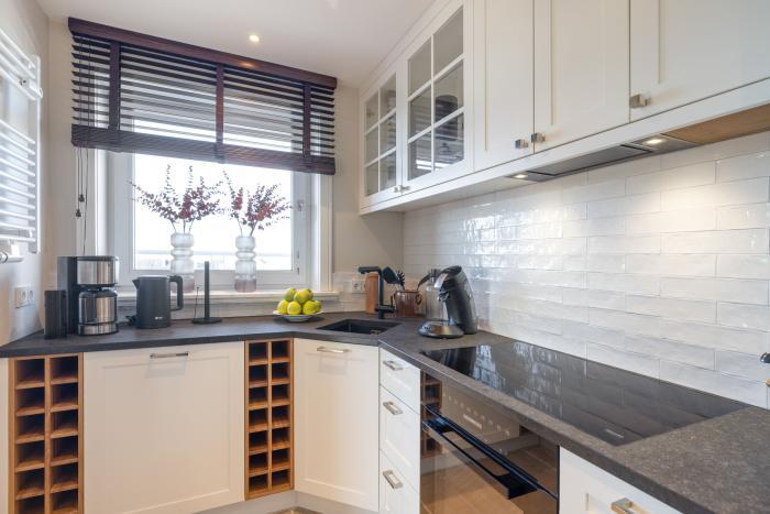 Appartement-Vermietung Bals - Haus Sola Bona - Elisabethstraße 11 | 44 Ocean view | Sylt | Westerland, 3-Zimmer-Penthouse für 4 Personen mit 2 Schlafzimmer, 1 Badezimmer, Gäste WC, ca. 125 m2, Fahrstuhl im Haus