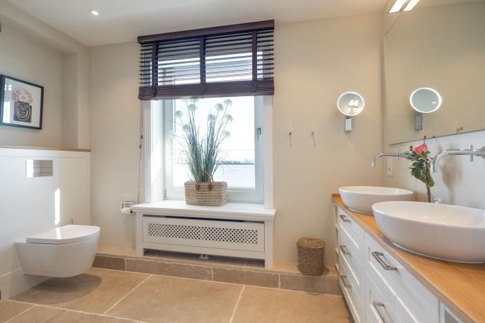 Appartement-Vermietung Bals - Haus Sola Bona - Elisabethstraße 11 | 44 Ocean view | Sylt | Westerland, 3-Zimmer-Penthouse für 4 Personen mit 2 Schlafzimmer, 1 Badezimmer, Gäste WC, ca. 125 m2, Fahrstuhl im Haus