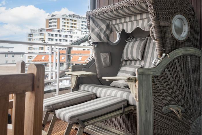 Appartement-Vermietung Bals - Haus Sola Bona - Elisabethstraße 11 | 44 Ocean view | Sylt | Westerland, 3-Zimmer-Penthouse für 4 Personen mit 2 Schlafzimmer, 1 Badezimmer, Gäste WC, ca. 125 m2, Fahrstuhl im Haus