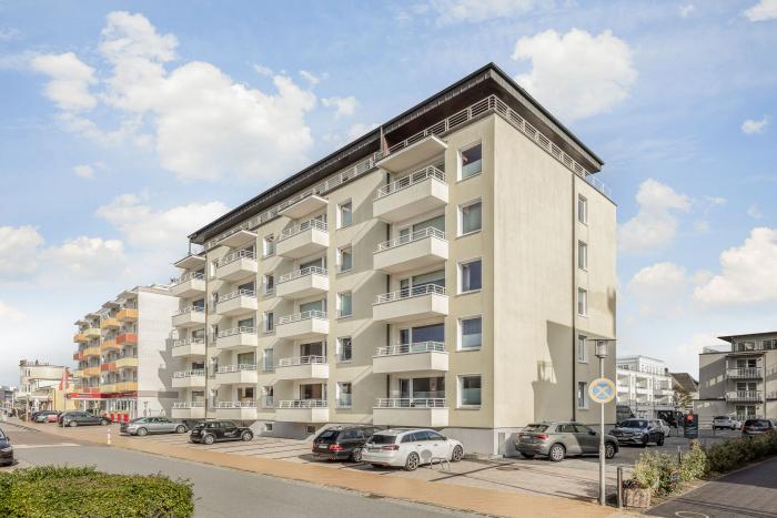 Appartement-Vermietung Bals - Haus Sola Bona - Elisabethstraße 11 | 44 Ocean view | Sylt | Westerland, 3-Zimmer-Penthouse für 4 Personen mit 2 Schlafzimmer, 1 Badezimmer, Gäste WC, ca. 125 m2, Fahrstuhl im Haus