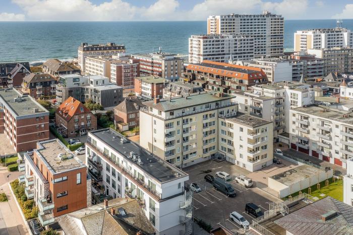 Appartement-Vermietung Bals - Haus Sola Bona - Elisabethstraße 11 | 44 Ocean view | Sylt | Westerland, 3-Zimmer-Penthouse für 4 Personen mit 2 Schlafzimmer, 1 Badezimmer, Gäste WC, ca. 125 m2, Fahrstuhl im Haus