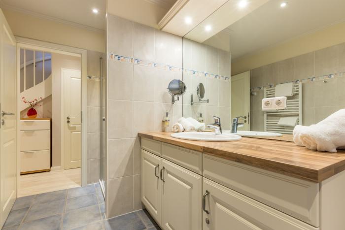 Appartement-Vermietung Bals -  - Stadumstraße 24 | Wohnung 2 | Sylt | Westerland, 3-Zimmer-EG-Wohnung  | Maisonette für 4 Personen mit 2 Schlafzimmer, 2 Badezimmer, Gäste WC, ca. 99 m2