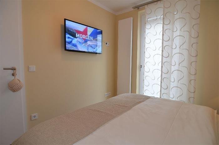 Appartement-Vermietung Bals - Villa Strauch - Elisabethstraße 17 | Wohnung 2.1 | Sylt | Westerland, 2-Zimmer-Wohnung im 2. OG für 2 Personen mit 1 Schlafzimmer, 1 Badezimmer, ca. 55 m2, Fahrstuhl im Haus