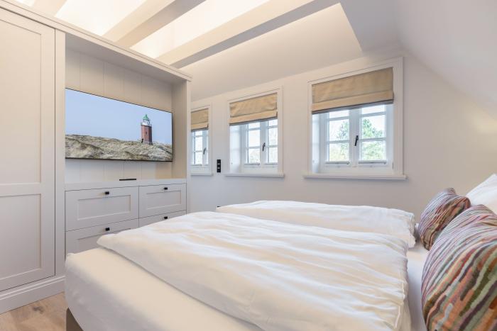 Freistehendes Reetdachhaus - Sylt, Braderuper Straße 8 Freistehendes Reetdachhaus - Sylt, Braderuper Straße 8