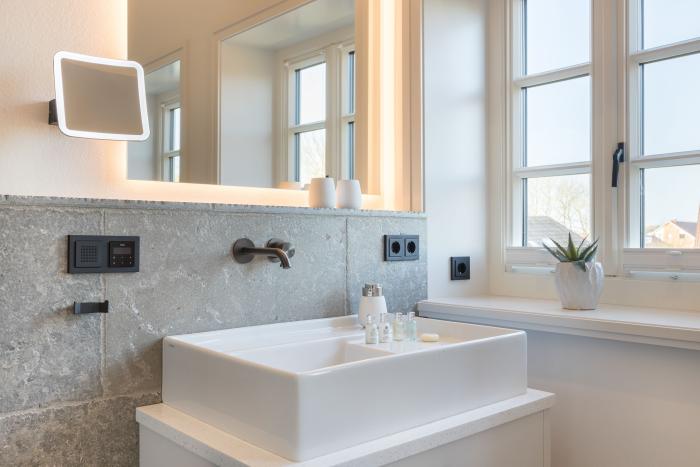 Freistehendes Reetdachhaus - Sylt, Braderuper Straße 8 Freistehendes Reetdachhaus - Sylt, Braderuper Straße 8