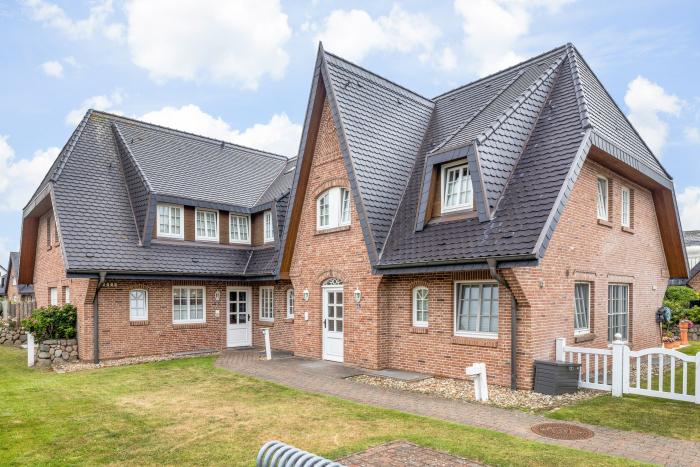 Sylt 3 Zimmer Ferienwohnung  | Maisonette  Haus Constantin in Osterweg 6c, Wenningstedt