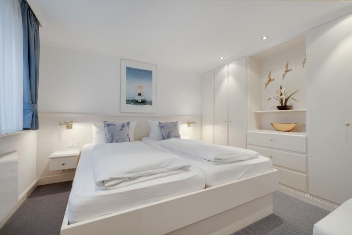 Appartement-Vermietung Bals -  - Horsatal 3a | Wohnung 1 | Sylt | Wenningstedt, 3-Zimmer-EG-Wohnung  | Maisonette für 3 Personen mit 2 Schlafzimmer, 1 Badezimmer, ca. 50 m2