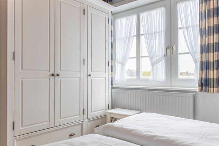 Appartement-Vermietung Bals - Landhaus Feldlerche - Horsatal 4 | Wohnung 3 | Sylt | Wenningstedt, 3-Zimmer-OG-Wohnung  | Maisonette für 3 Personen mit 2 Schlafzimmer, 1 Badezimmer, ca. 57 m2