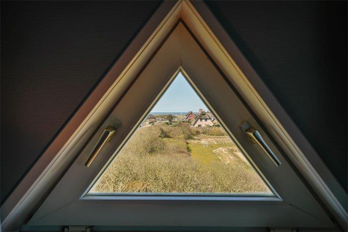 Appartement-Vermietung Bals - Landhaus Feldlerche - Horsatal 4 | Wohnung 3 | Sylt | Wenningstedt, 3-Zimmer-OG-Wohnung  | Maisonette für 3 Personen mit 2 Schlafzimmer, 1 Badezimmer, ca. 57 m2