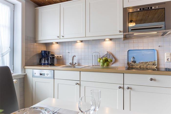 Appartement-Vermietung Bals - Landhaus Feldlerche - Horsatal 4 | Wohnung 3 | Sylt | Wenningstedt, 3-Zimmer-OG-Wohnung  | Maisonette für 3 Personen mit 2 Schlafzimmer, 1 Badezimmer, ca. 57 m2