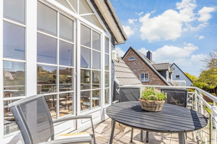 Appartement-Vermietung Bals -  - Kampstraße 38b | Sylt | Westerland, 3-Zimmer-OG-Wohnung  | Maisonette für 4 Personen mit 2 Schlafzimmer, 1 Badezimmer, ca. 55 m2