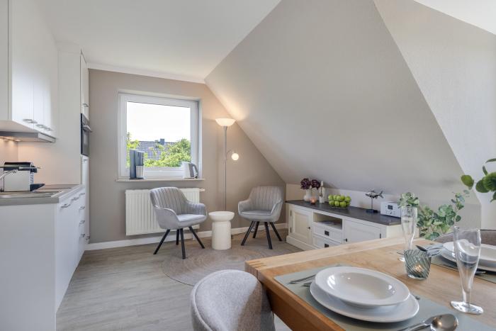 3-Zimmer-OG-Wohnung - Sylt, Wenningstedter Weg 39 3-Zimmer-OG-Wohnung - Sylt, Wenningstedter Weg 39