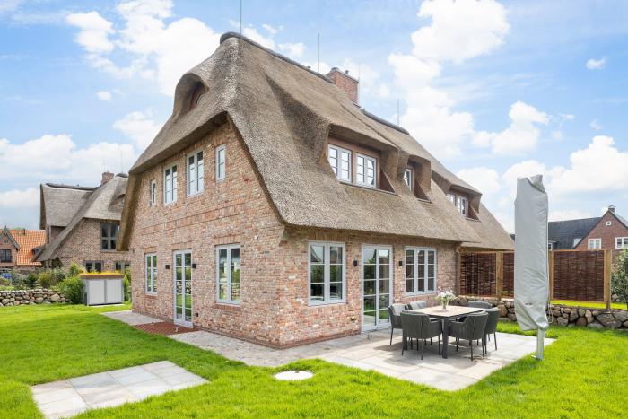 Reetdachhaus - Sylt, Westerlandstraße 11a Luv Reetdachhaus - Sylt, Westerlandstraße 11a Luv