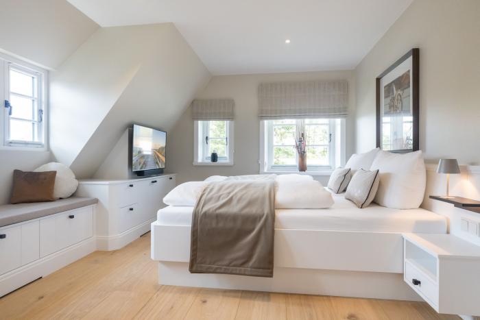 Reetdachhaus - Sylt, Westerlandstraße 11a Luv Reetdachhaus - Sylt, Westerlandstraße 11a Luv