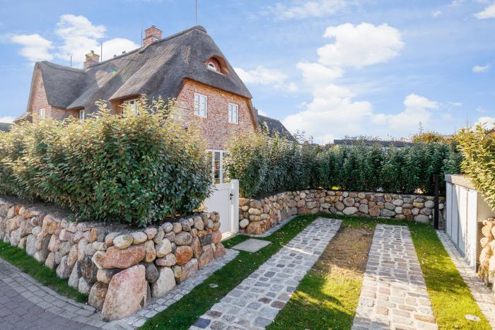 Reetdachhaus - Sylt, Westerlandstraße 12a Reetdachhaus - Sylt, Westerlandstraße 12a