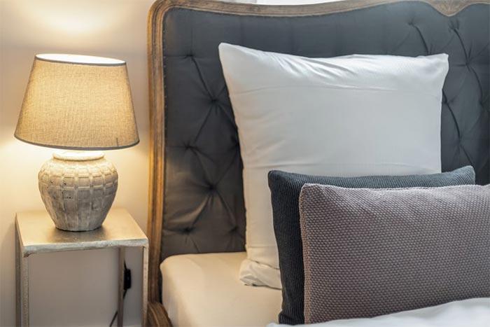 Appartement-Vermietung Bals - Haus Backbord - Westerlandstraße 31 b | Sylt | Wenningstedt, Reetdachhaus für 6 Personen mit 3 Schlafzimmer, 2 Badezimmer, Gäste WC, ca. 134 m2, Grundstück ca. 577 m2