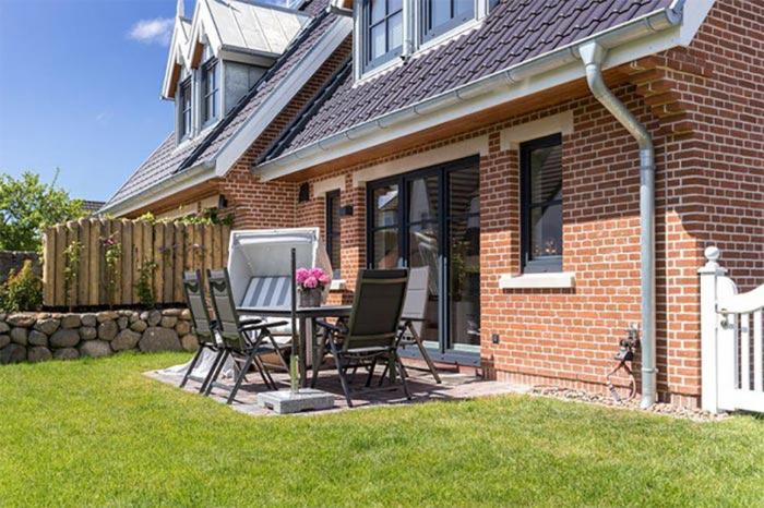 Appartement-Vermietung Bals -  - Bastianstraße 39a | Sylt | Westerland, Doppelhaushälfte für 4 Personen mit 2 Schlafzimmer, 2 Badezimmer, ca. 98 m2