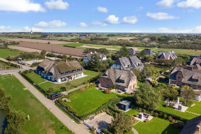 Reetdachhaus - Sylt, Kirchenweg 4b Reetdachhaus - Sylt, Kirchenweg 4b