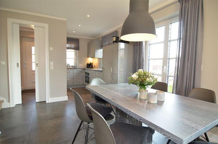 Appartement-Vermietung Bals - Sylter Quartier - Hoyerweg 10e | Haus 3.3 Sylter Morgen | Sylt | Westerland, Hausteil für 6 Personen mit 3 Schlafzimmer, 2 Badezimmer, Gäste WC, ca. 110 m2