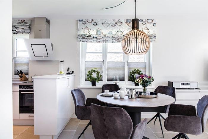 Appartement-Vermietung Bals -  - Friesische Straße 49e | Sylt | Westerland, Doppelhaushälfte für 5 Personen mit 3 Schlafzimmer, 2 Badezimmer, Gäste WC, ca. 137 m2