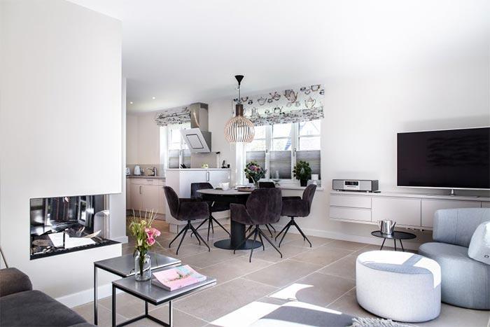 Appartement-Vermietung Bals -  - Friesische Straße 49e | Sylt | Westerland, Doppelhaushälfte für 5 Personen mit 3 Schlafzimmer, 2 Badezimmer, Gäste WC, ca. 137 m2