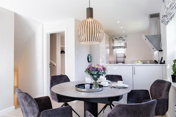 Appartement-Vermietung Bals -  - Friesische Straße 49e | Sylt | Westerland, Doppelhaushälfte für 5 Personen mit 3 Schlafzimmer, 2 Badezimmer, Gäste WC, ca. 137 m2