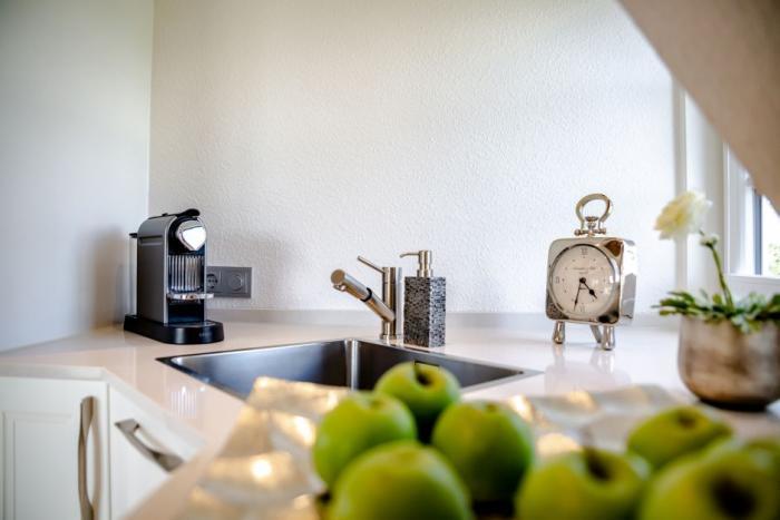 Appartement-Vermietung Bals - Wohnpark Friesenhain - Kollundweg 25b | Sylt | Westerland, 3-Zimmer-OG-Wohnung für 2 Personen mit 1 Schlafzimmer, 1 Badezimmer, ca. 73 m2