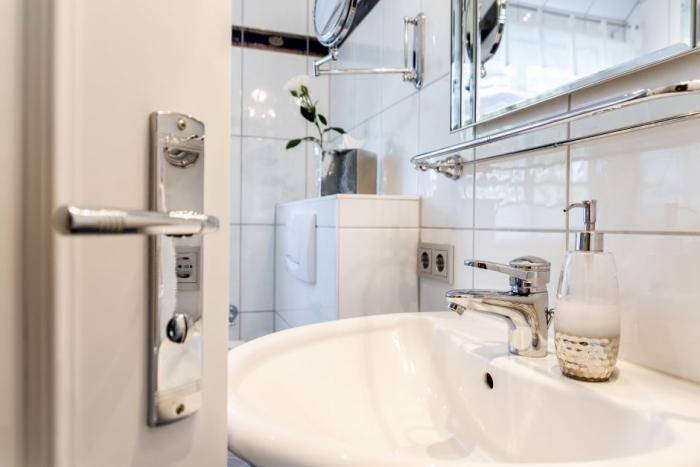 Appartement-Vermietung Bals - Wohnpark Friesenhain - Kollundweg 25b | Sylt | Westerland, 3-Zimmer-OG-Wohnung für 2 Personen mit 1 Schlafzimmer, 1 Badezimmer, ca. 73 m2