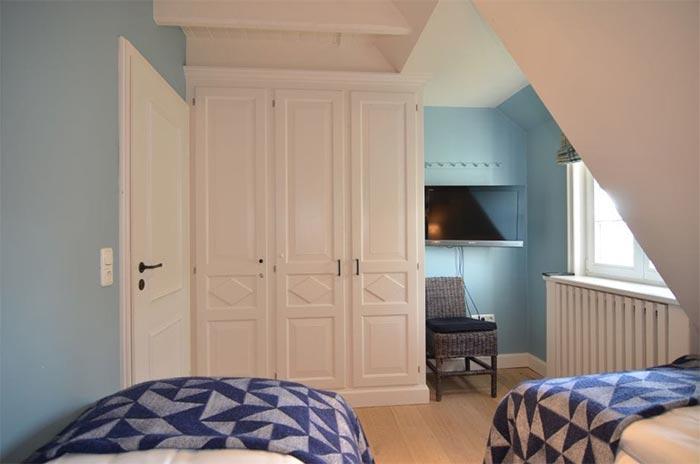 Appartement-Vermietung Bals - Wohnpark Friesenhain - Kollundweg 21 | Sylt | Westerland, Freistehendes Haus für 4 Personen mit 2 Schlafzimmer, 2 Badezimmer, ca. 135 m2, Grundstück ca. 350 m2