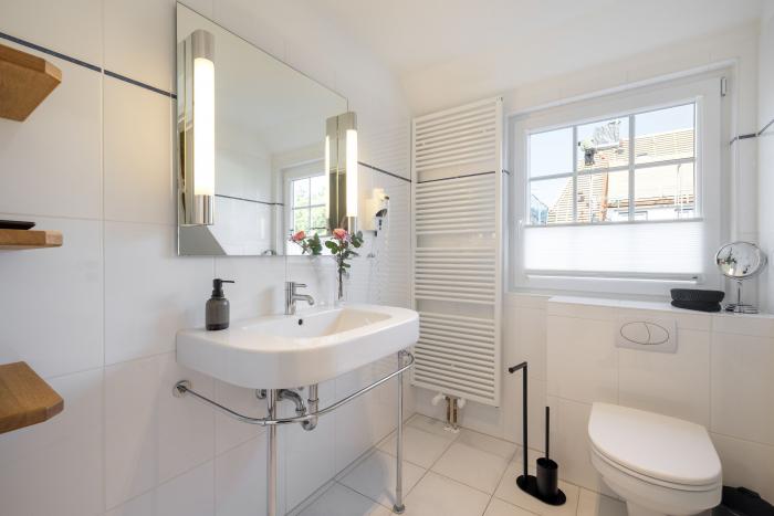 2-Zimmer-OG-Wohnung - Sylt, Kollundweg 19b Hoog 2-Zimmer-OG-Wohnung - Sylt, Kollundweg 19b Hoog