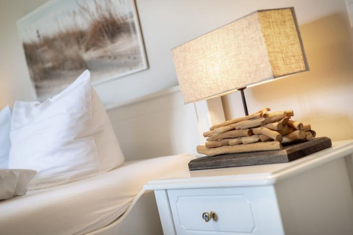 3-Zimmer-OG-Wohnung unter Reet | Maisonette - Sylt, Keitumer Süderstraße 6 | Wohnung 20 3-Zimmer-OG-Wohnung unter Reet | Maisonette - Sylt, Keitumer Süderstraße 6 | Wohnung 20