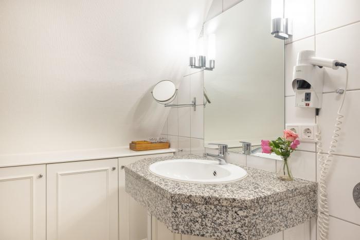 3-Zimmer-OG-Wohnung unter Reet | Maisonette - Sylt, Keitumer Süderstraße 6 | Wohnung 20 3-Zimmer-OG-Wohnung unter Reet | Maisonette - Sylt, Keitumer Süderstraße 6 | Wohnung 20