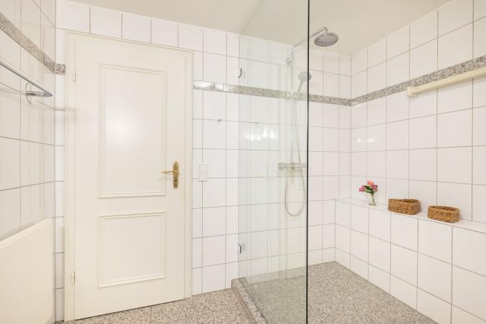 3-Zimmer-OG-Wohnung unter Reet | Maisonette - Sylt, Keitumer Süderstraße 6 | Wohnung 20 3-Zimmer-OG-Wohnung unter Reet | Maisonette - Sylt, Keitumer Süderstraße 6 | Wohnung 20