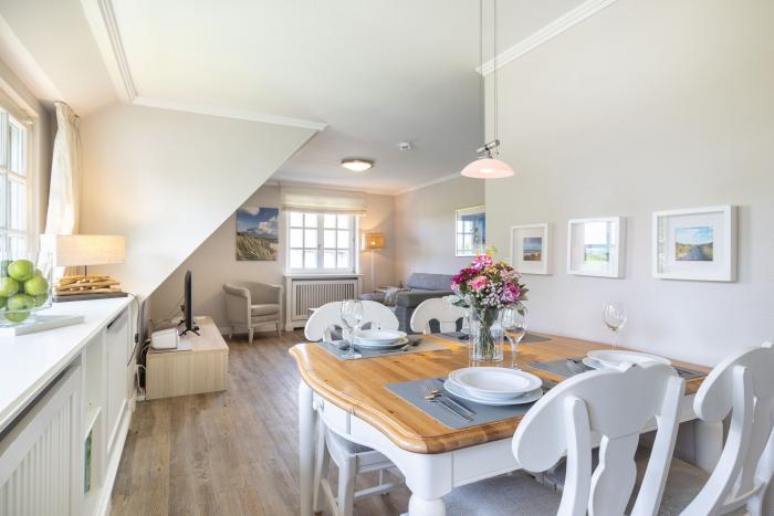 3-Zimmer-OG-Wohnung unter Reet | Maisonette - Sylt, Keitumer Süderstraße 6 | Wohnung 20 3-Zimmer-OG-Wohnung unter Reet | Maisonette - Sylt, Keitumer Süderstraße 6 | Wohnung 20