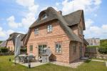 Appartement-Vermietung Bals - Beachvibes - Braderuper Straße 8b | Sylt | Wenningstedt, Reetdachhaus für 6 Personen mit 4 Schlafzimmer, 3 Badezimmer, Gäste WC, ca. 153 m2 - Bild-45