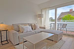 Appartement-Vermietung Bals -  - Feldmarkstraße 12b | Wohnung 12 | Sylt | Wenningstedt, 2-Zimmer-OG-Wohnung  | Maisonette für 2 Personen mit 1 Schlafzimmer, 1 Badezimmer, Gäste WC, ca. 60 m2 - Bild-1