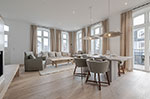 Appartement-Vermietung Bals - Villa Blankenese - Bismarckstraße 10 | Wohnung 3 | Sylt | Westerland, 3-Zimmer-OG-Wohnung für 4 Personen mit 2 Schlafzimmer, 2 Badezimmer, ca. 102 m2, Fahrstuhl im Haus - Bild-1